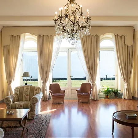 Villa Villa Adinolfi *